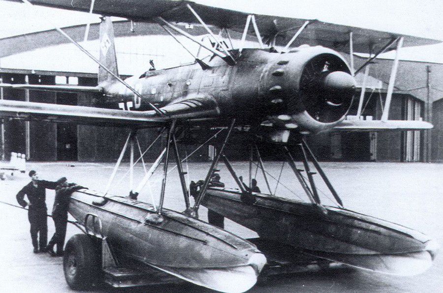 Cyber A�ro Breton - ARADO AR 95 A-1