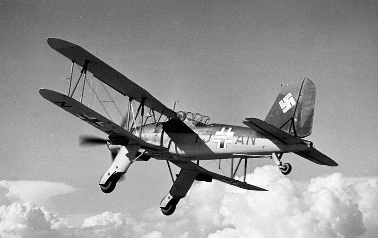 Cyber A�ro Breton - FIESELER FI 167