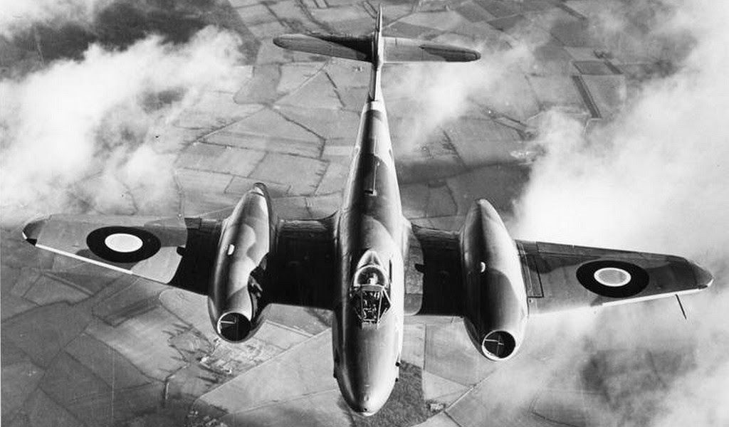 Cyber A�ro Breton - GLOSTER METEOR MK III