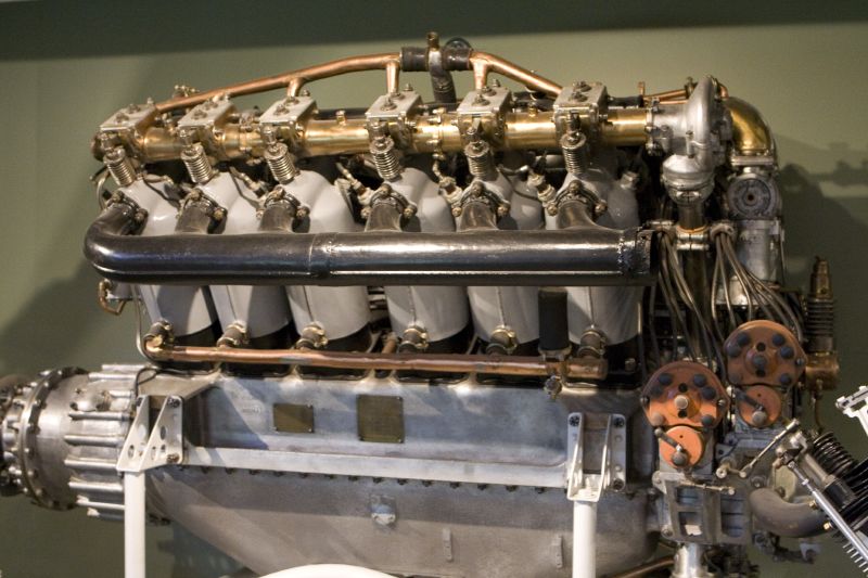 Cyber A�ro Breton - Rolls-Royce Eagle IX