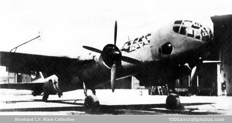 Cyber A�ro Breton - D-ATYU JU88