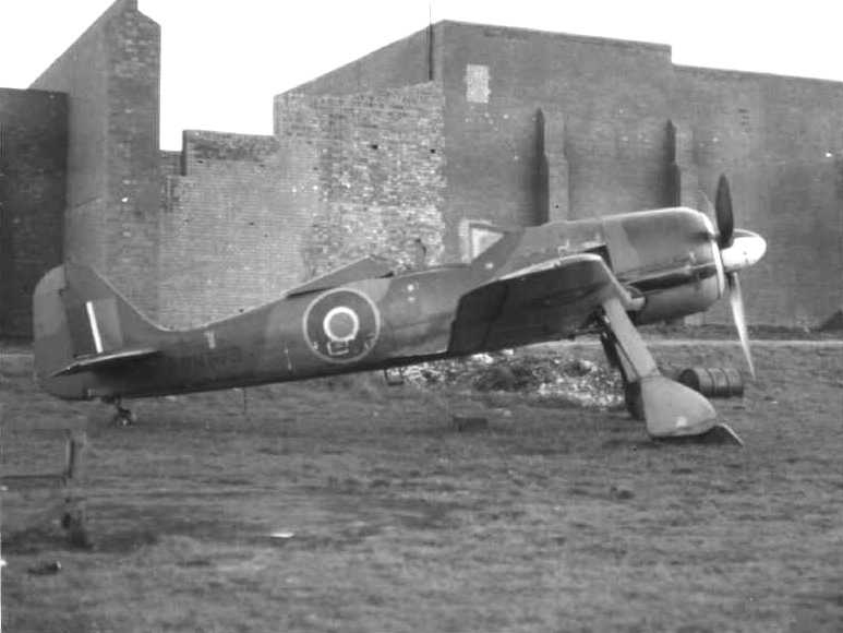 Cyber A�ro Breton - RG-UV FW190A_4