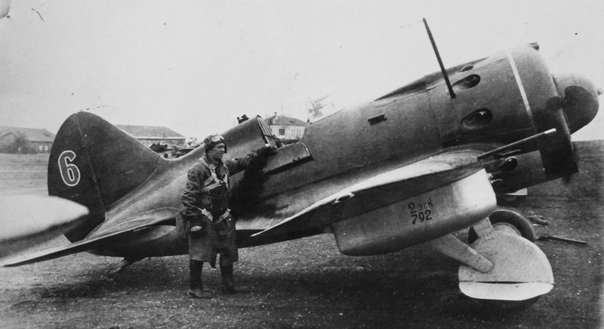 Cyber A�ro Breton - POLIKARPOV I-16 TYPE 24