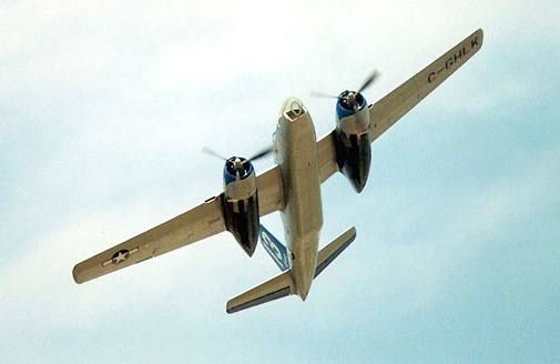 Cyber A�ro Breton - DOUGLAS A-26B INVADER