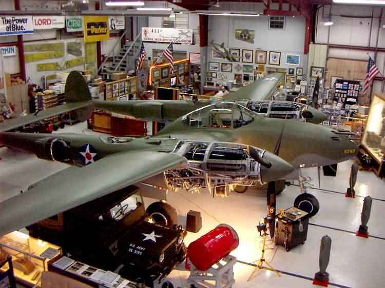 Cyber A�ro Breton - LOCKHEED P-38F-15 LIGHTNING