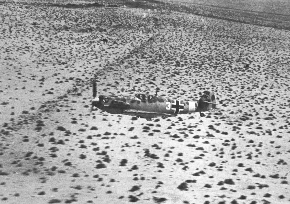Cyber A�ro Breton - MESSERSCHMITT ME 109 E EMIL