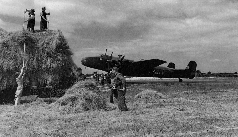 Cyber A�ro Breton - HANDLEY PAGE HP.57 HALIFAX B MK II S�RIE I