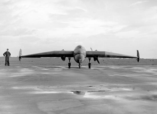 Cyber A�ro Breton - HANDLEY PAGE HP.75 MANX