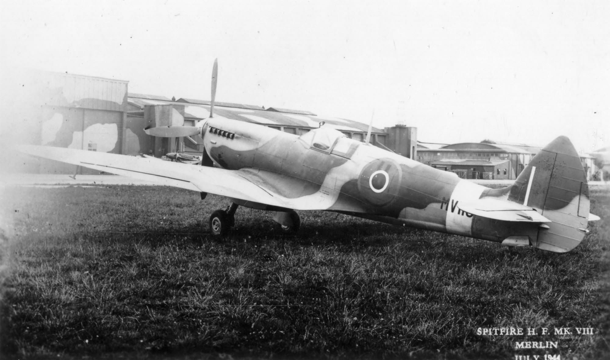 Cyber A�ro Breton - SUPERMARINE SPITFIRE MK VIII