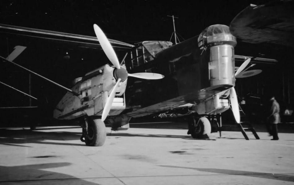 Cyber A�ro Breton - POTEZ 540