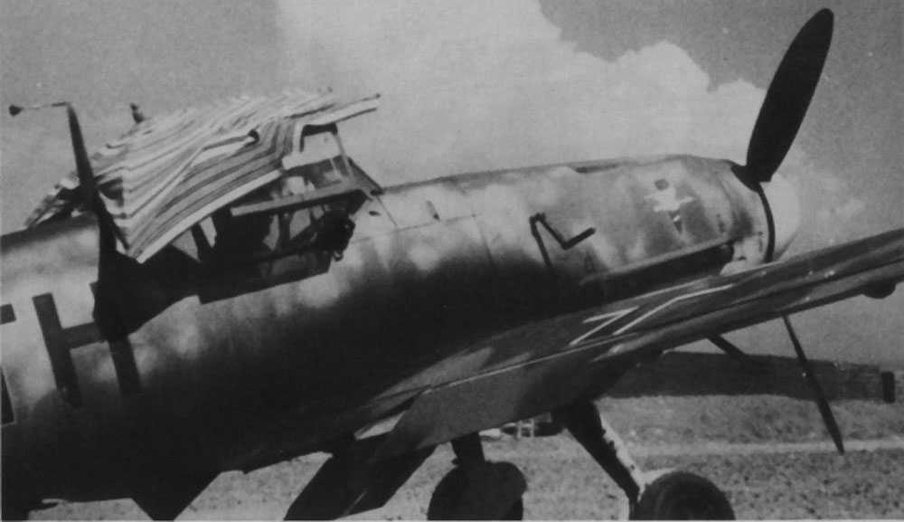 Cyber A�ro Breton - F6-TH ME109F_4