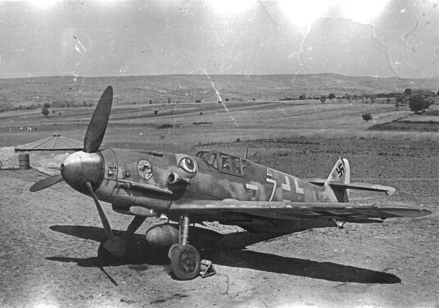 Cyber A�ro Breton - RQ-CG ME109G_6