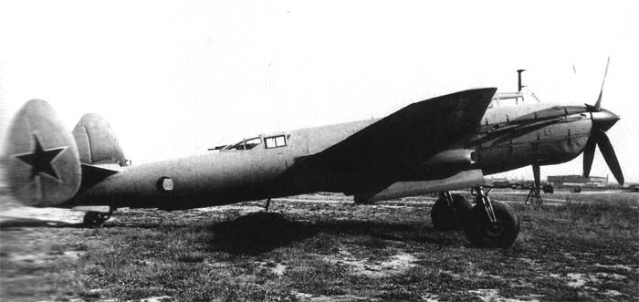 Cyber A�ro Breton - TUPOLEV TU-8