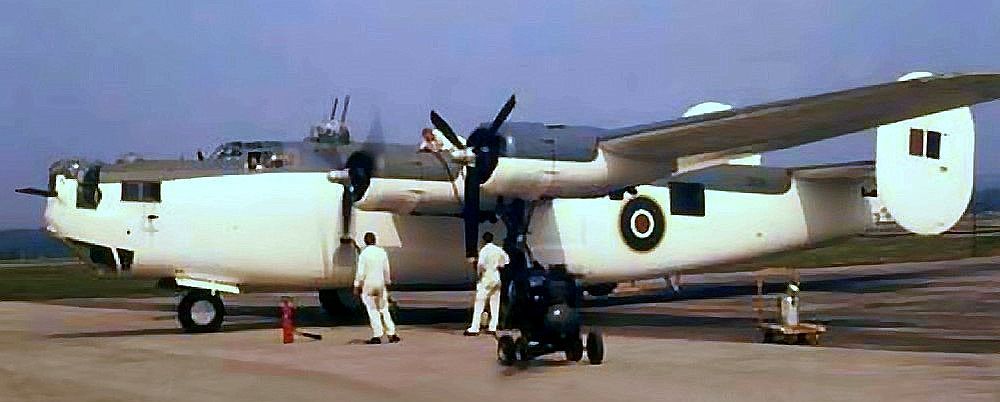 Cyber A�ro Breton - CONSOLIDATED B-24J LIBERATOR