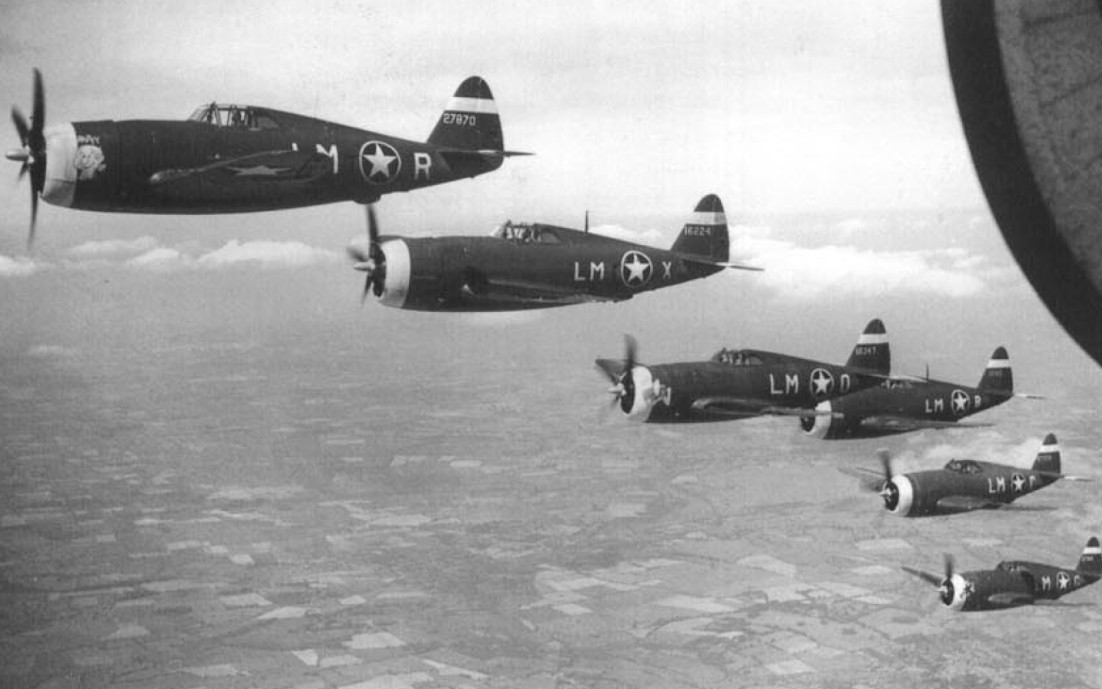 Cyber A�ro Breton - REPUBLIC P-47D THUNDERBOLT