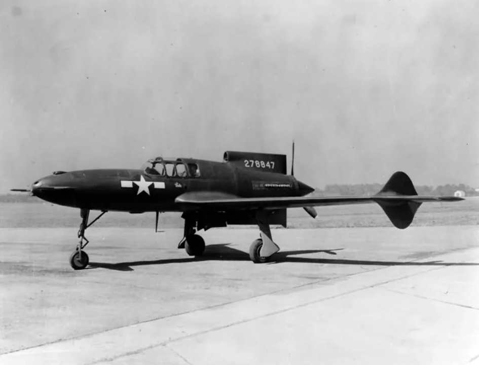 Cyber A�ro Breton - CURTISS WRIGHT XP-55 ASCENDER