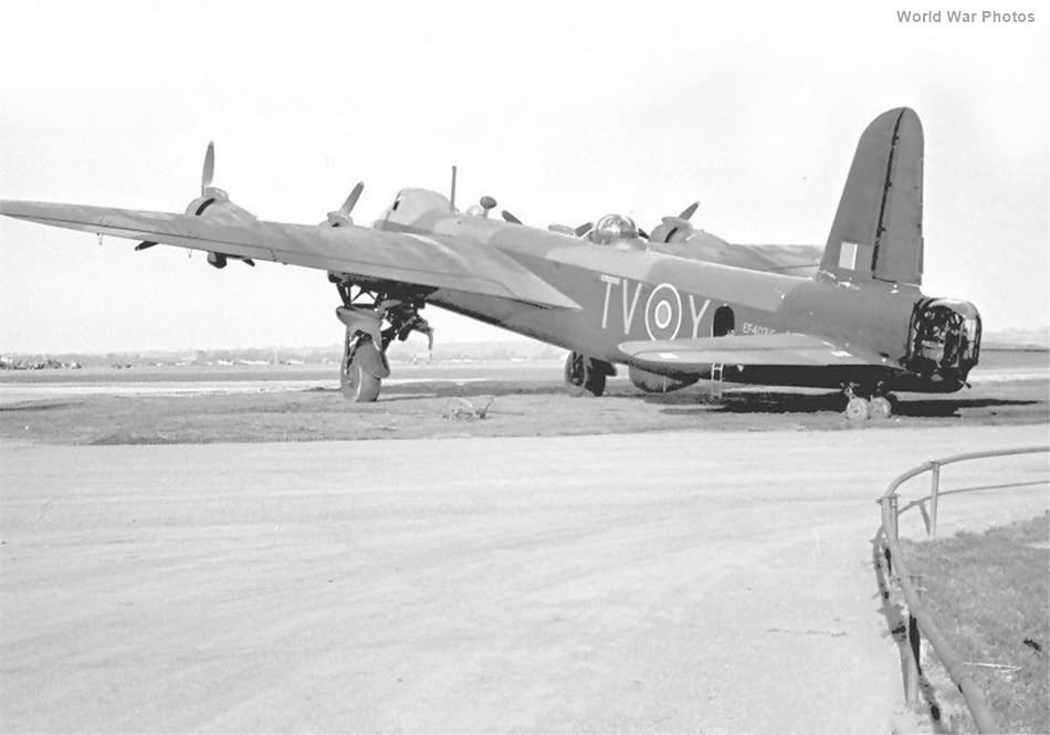 Short Stirling Mk III